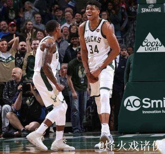 绿军四连胜击溃雄鹿三连败 状元榜眼对决仅19中4